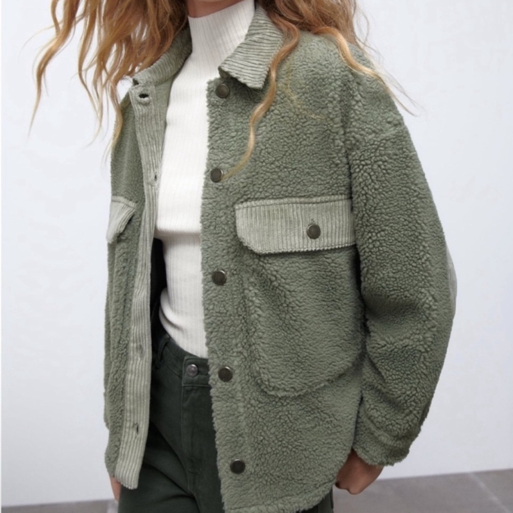 Zara Green Sherpa with corduroy details Jacket with Pockets - S OVERSIZED BOXY